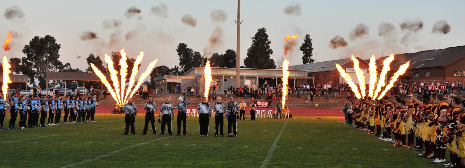 Warriors & Buccaneers line up for the National Anthem (Photo courtesy of barendphotos.com)